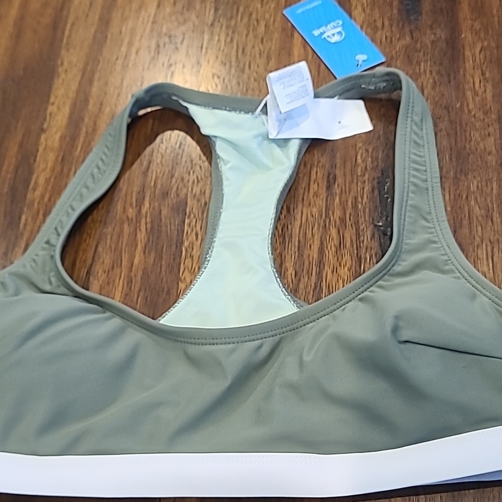 Cupshe bikini Top New With Tags Size Med